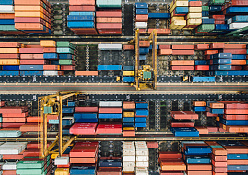 IoT in Logistics: How to streamline supply chain management